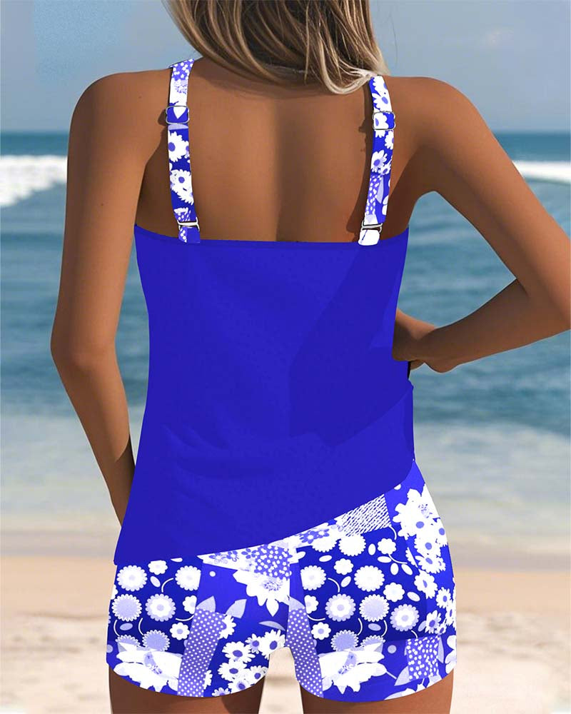 Women's Two-Piece Swimsuit with Comfortable Fit and Floral Beach Style