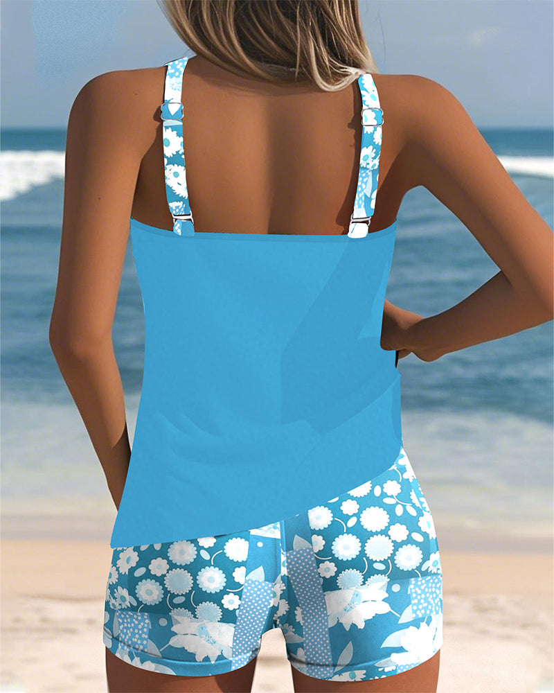 Women's Two-Piece Swimsuit with Comfortable Fit and Floral Beach Style