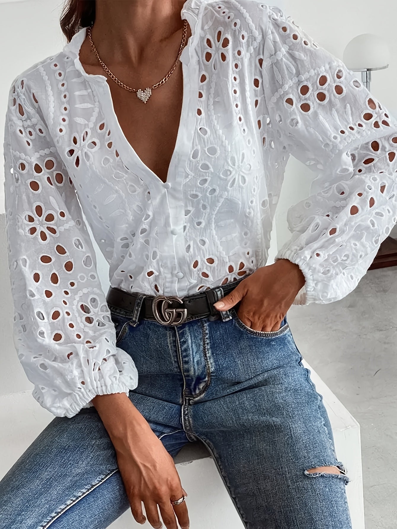 Women's Floral Long-Sleeve Blouse