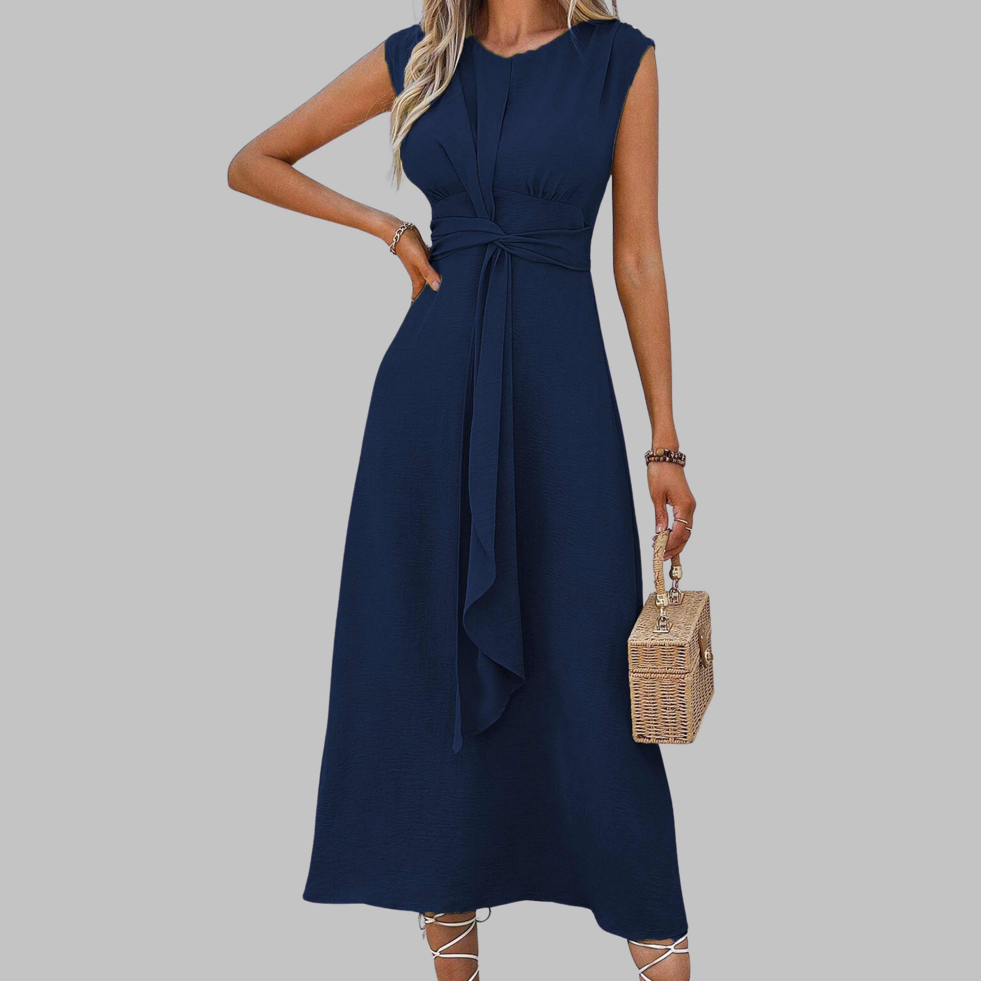 Women's Elegant Sleeveless Round Neck Maxi Dress