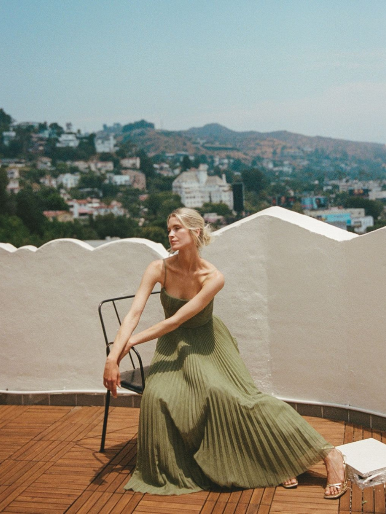 Women's Sculpted Pleated Maxi Dress