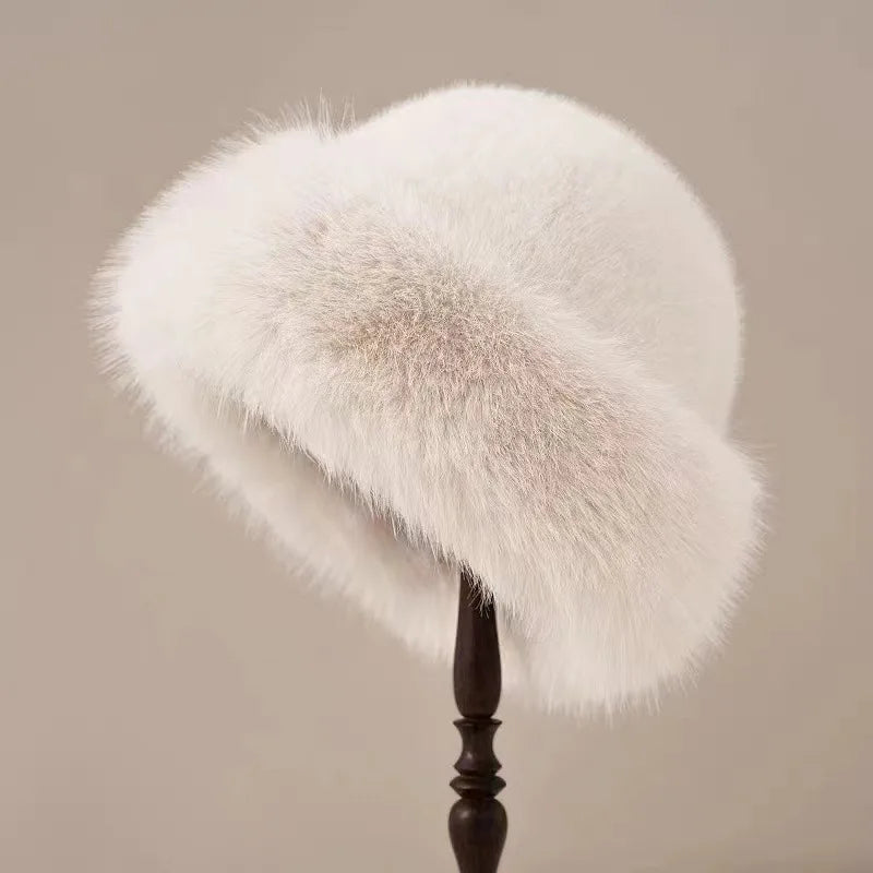 Women's Cozy Fluffy Hat