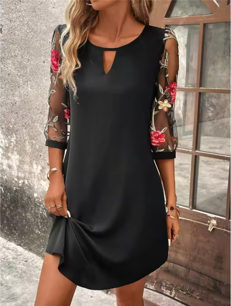 Women's Elegant dress with a V-neckline and eye-catching sleeves