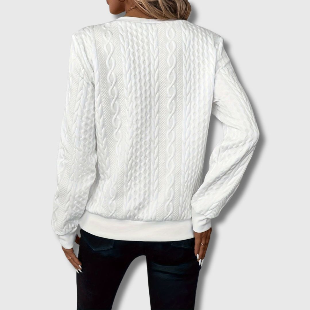 Women's Elegant Sweater and Refined Comfort