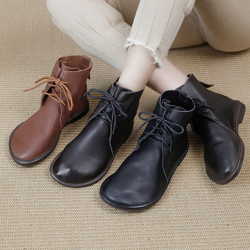 Women's Lace Boots – Classic Warmth with Everyday Ease