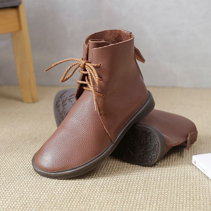 Women's Lace Boots – Classic Warmth with Everyday Ease