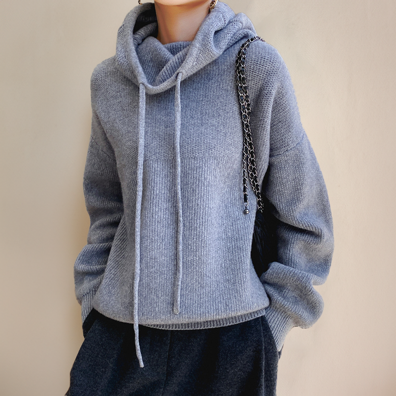 Women's Hoodie The Perfect Blend of Warmth & Style