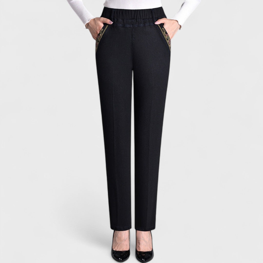 Women's Stretch Jeans with Side Pockets and Elastic Waist