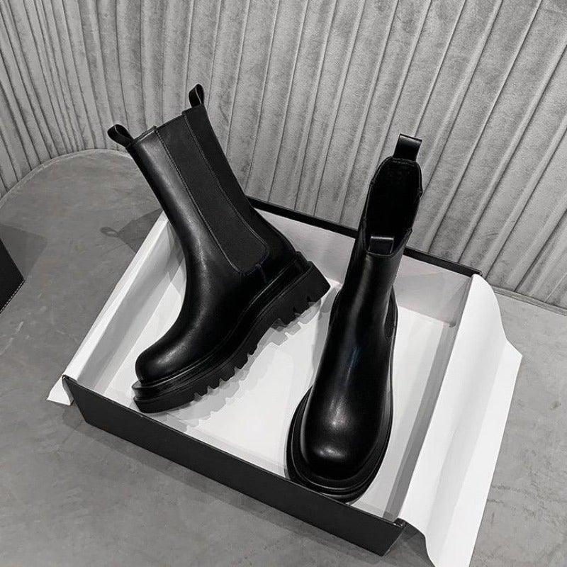 Women's Classic Boots