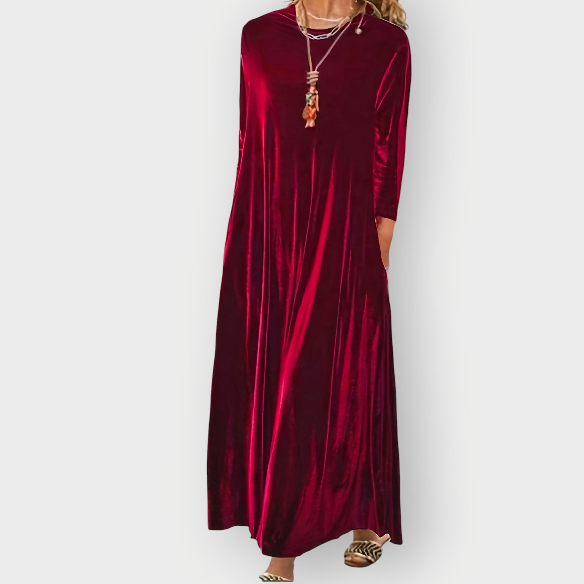 Women's Luxe Velvet Flow Maxi Dress
