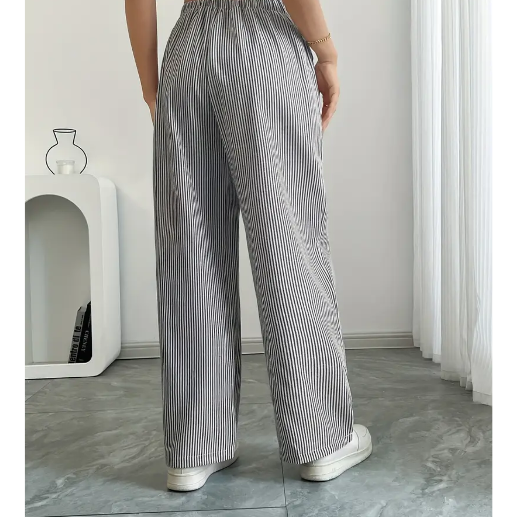Women's Striped Pants With Pockets