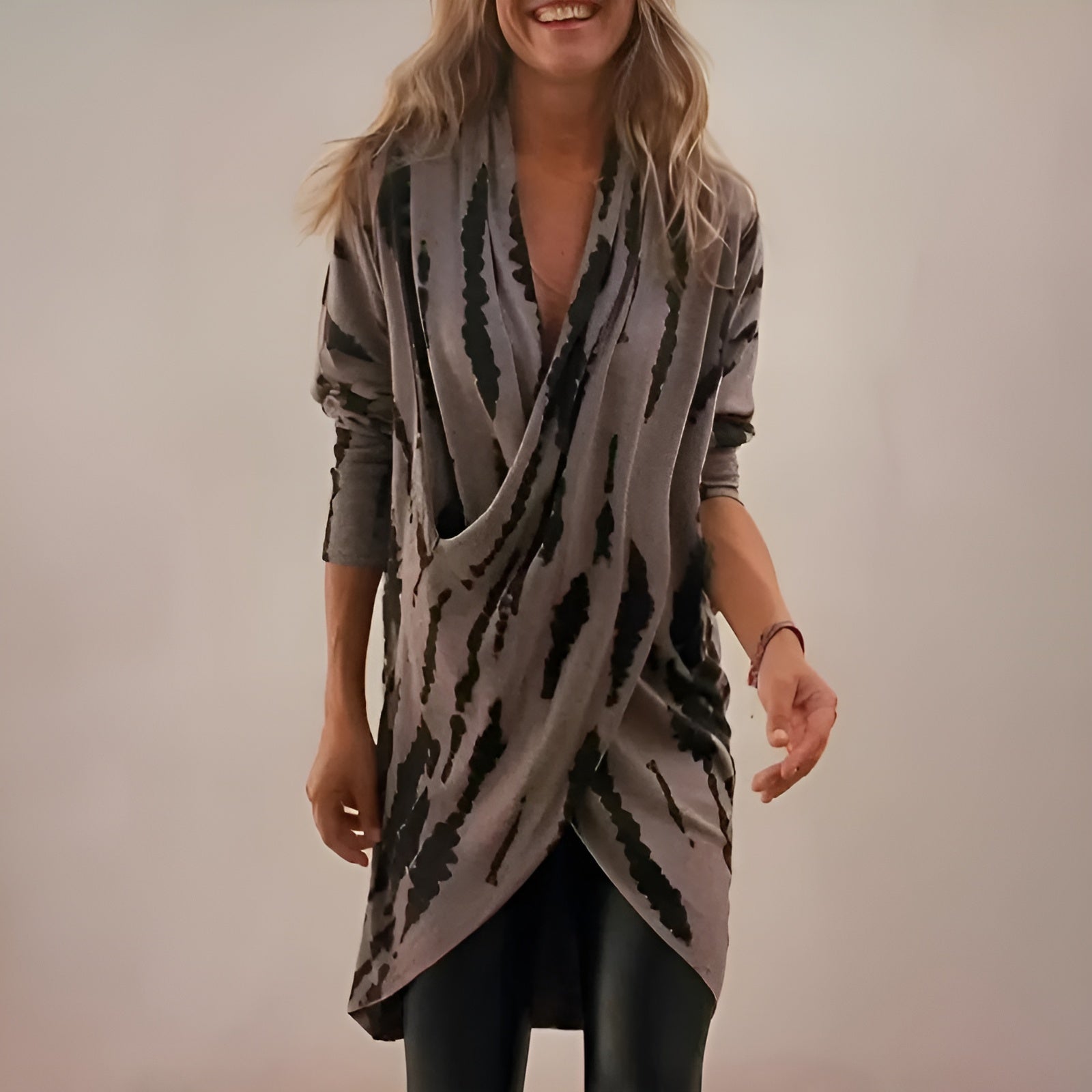 Women's Comfortable V-Neck Tunic