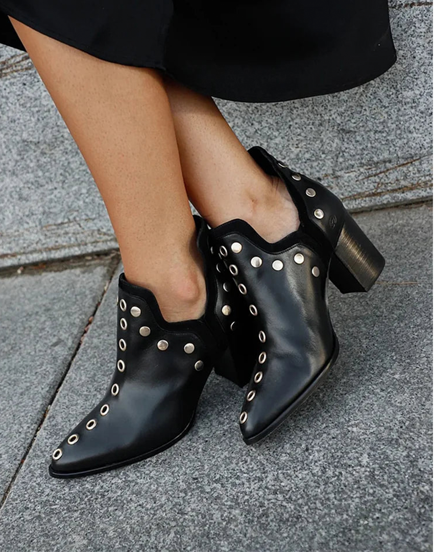 Women's Studded Wide-Heel Boots