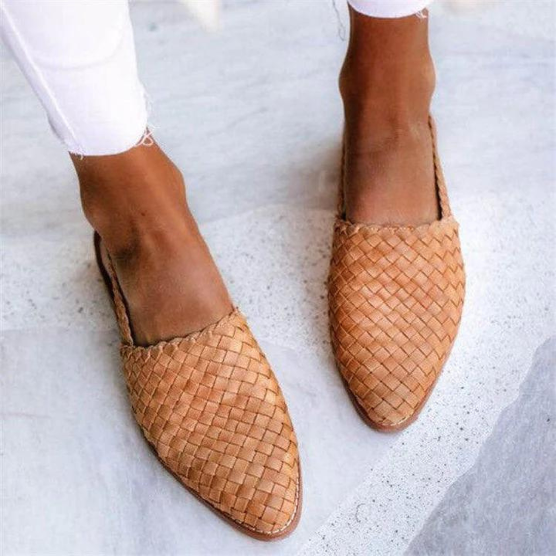 Women's Elegant Woven Vegan Leather Ballerinas