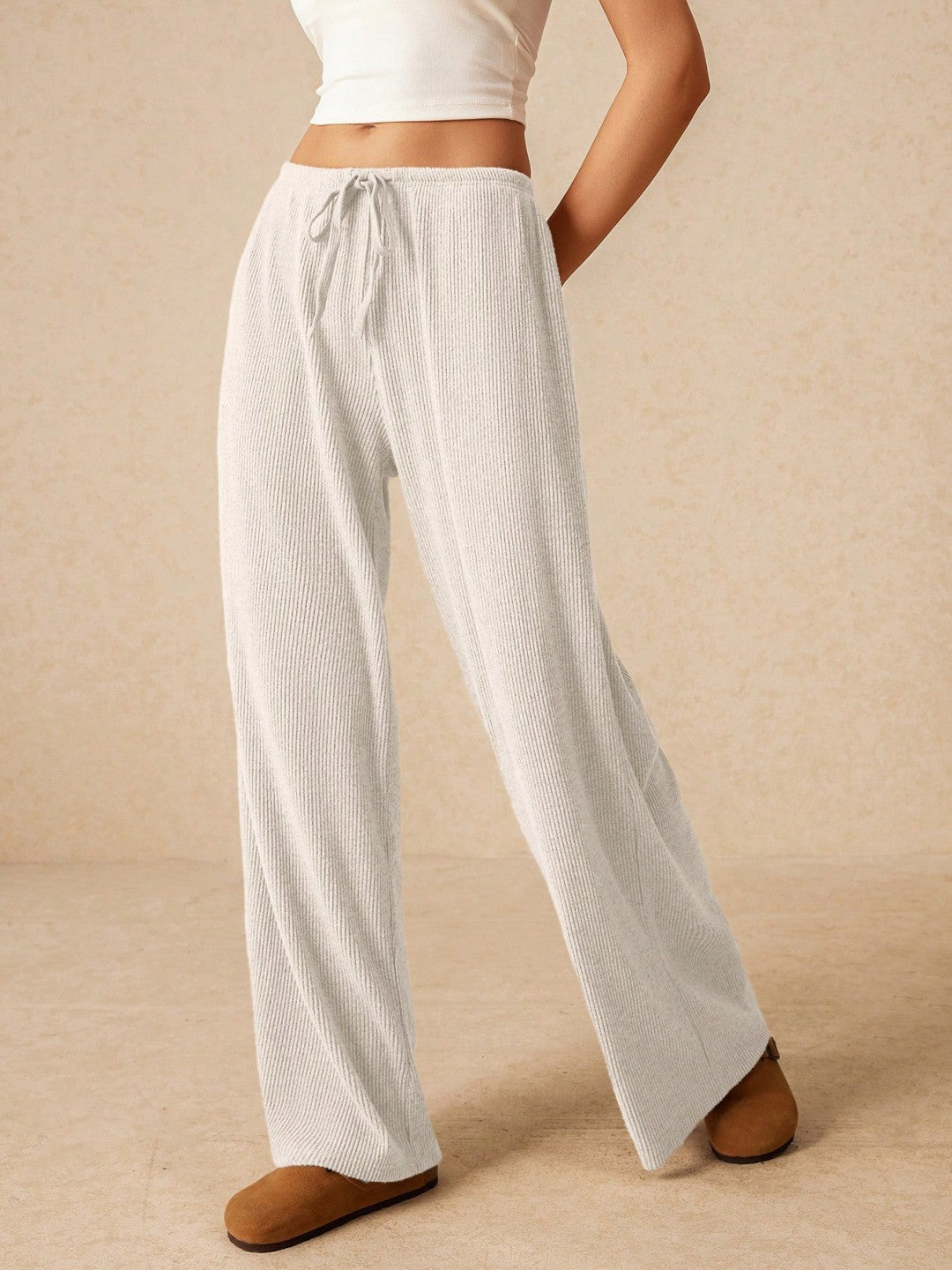 Comfortable high-waisted wide jogging pants