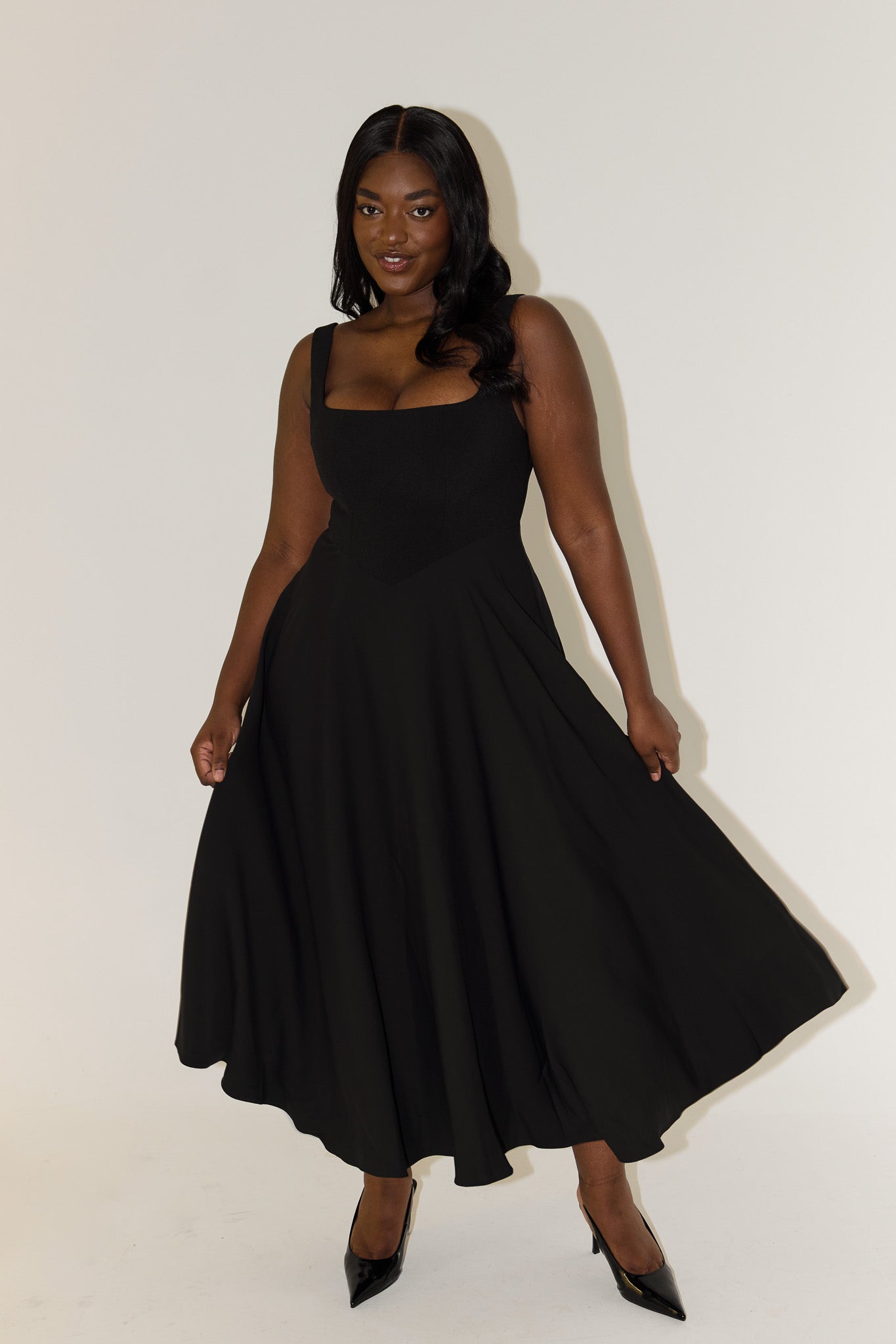 Women's Timeless Flowy Midi Dress