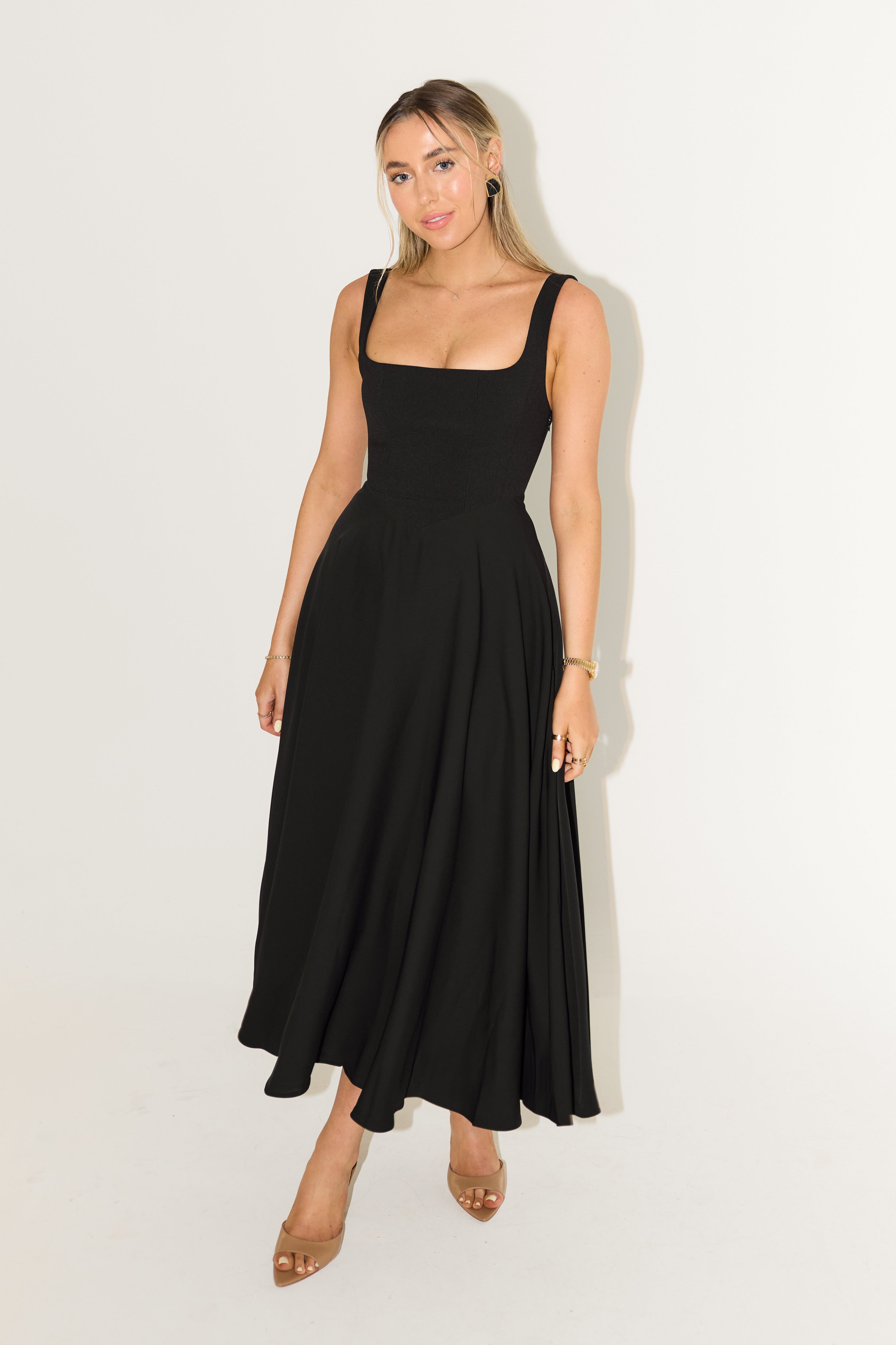 Women's Timeless Flowy Midi Dress