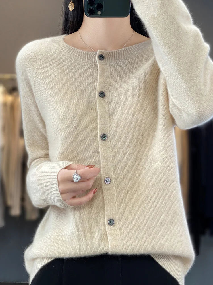 Women's Buttoned Cardigan