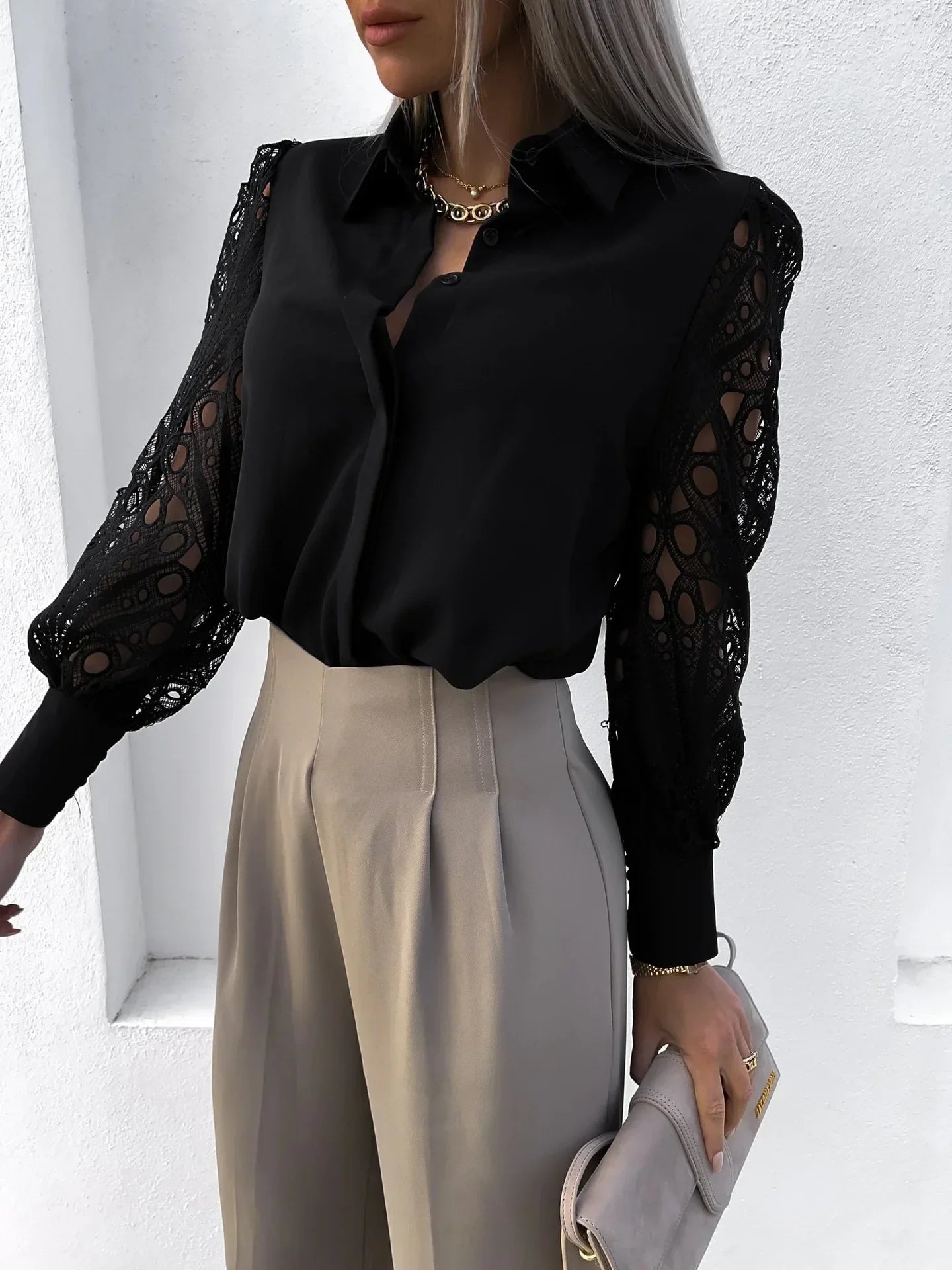 Women's Sophisticated Blouse with Exquisite Sleeves