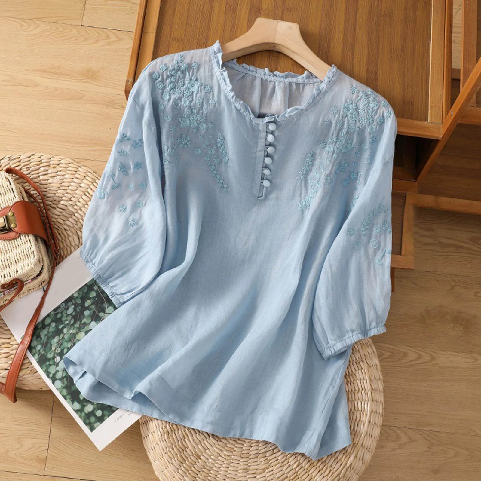 Women's Floral Button-Front Blouse