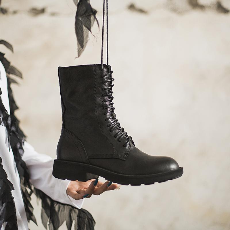 Women's Boots – Strength Meets Sophistication