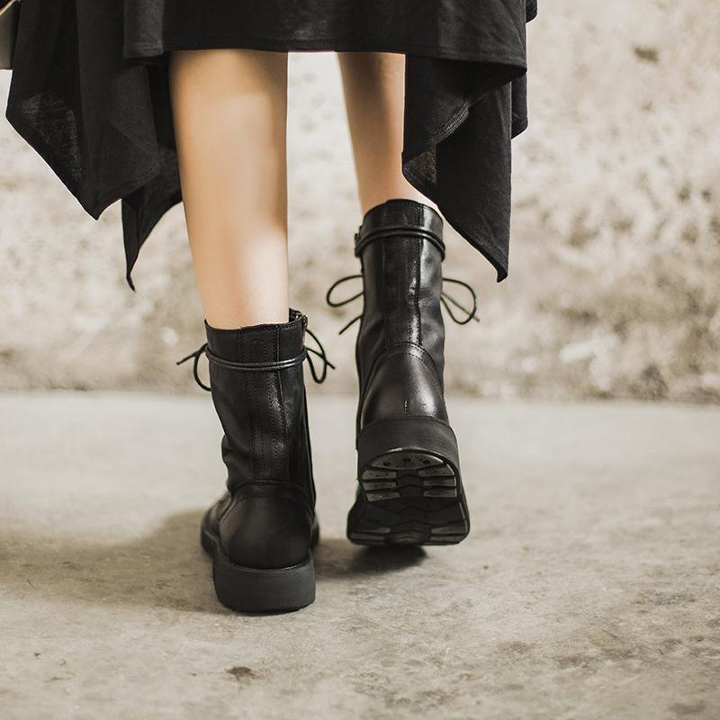 Women's Boots – Strength Meets Sophistication