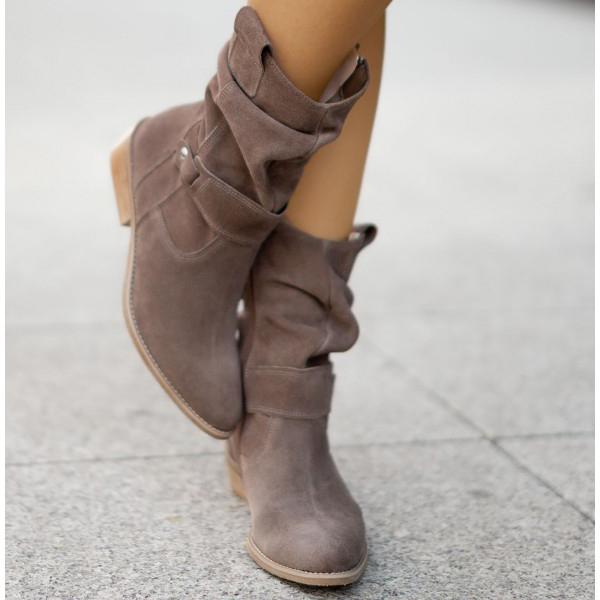 Women's Elegant Ankle Boots with Zipper Closure