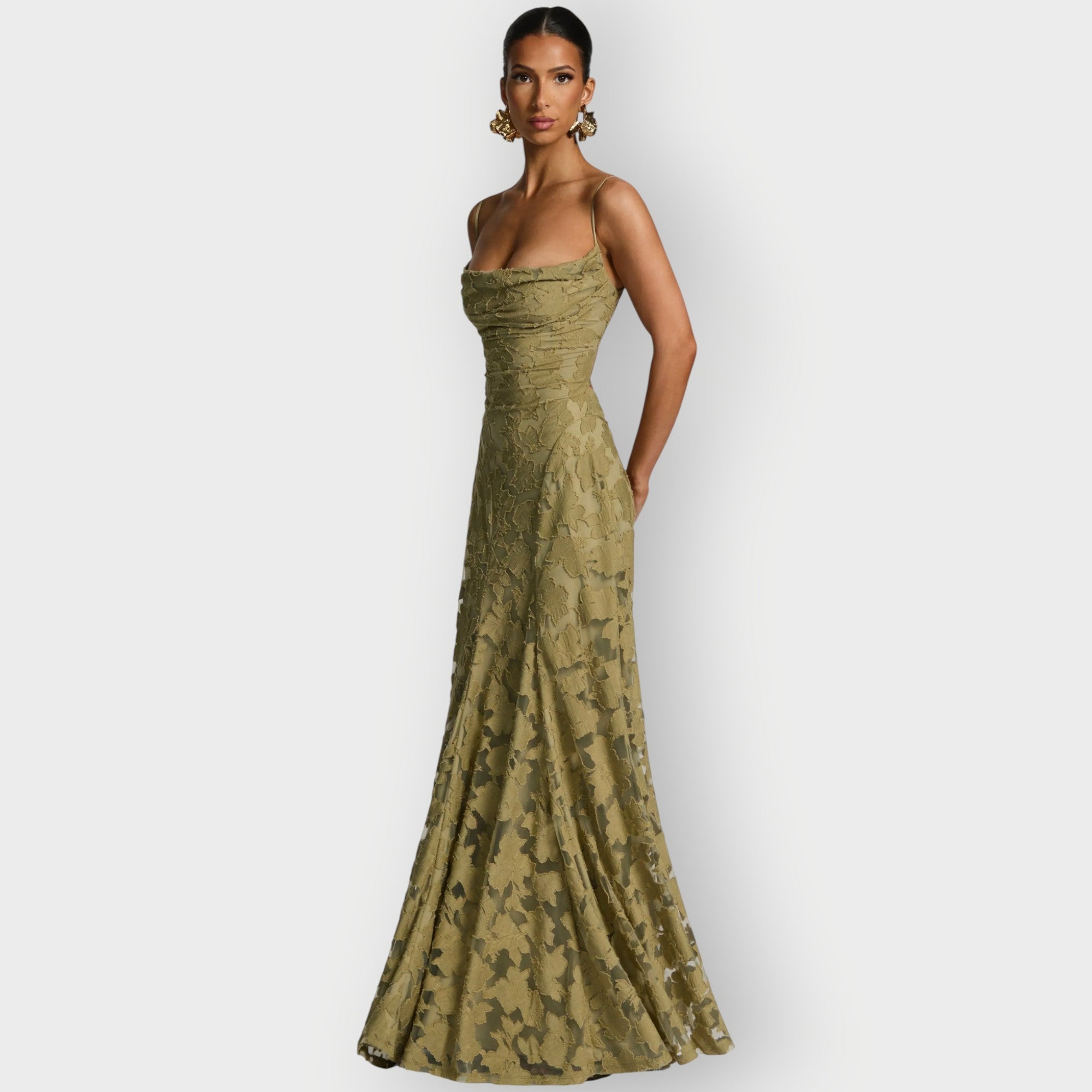 Women's Elegant Strapless Velvet Gown