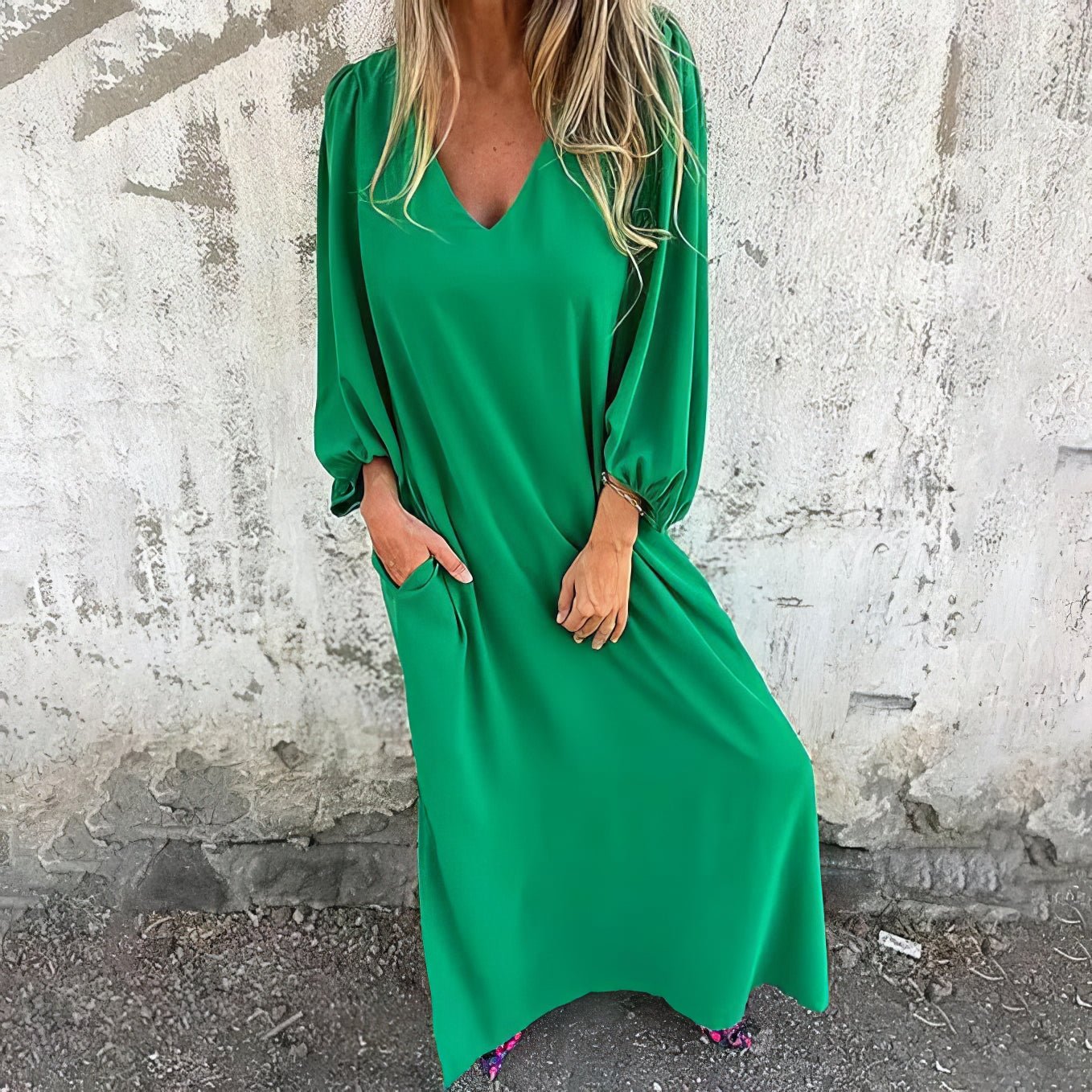 Women's Flowing Maxi Dress with Pockets