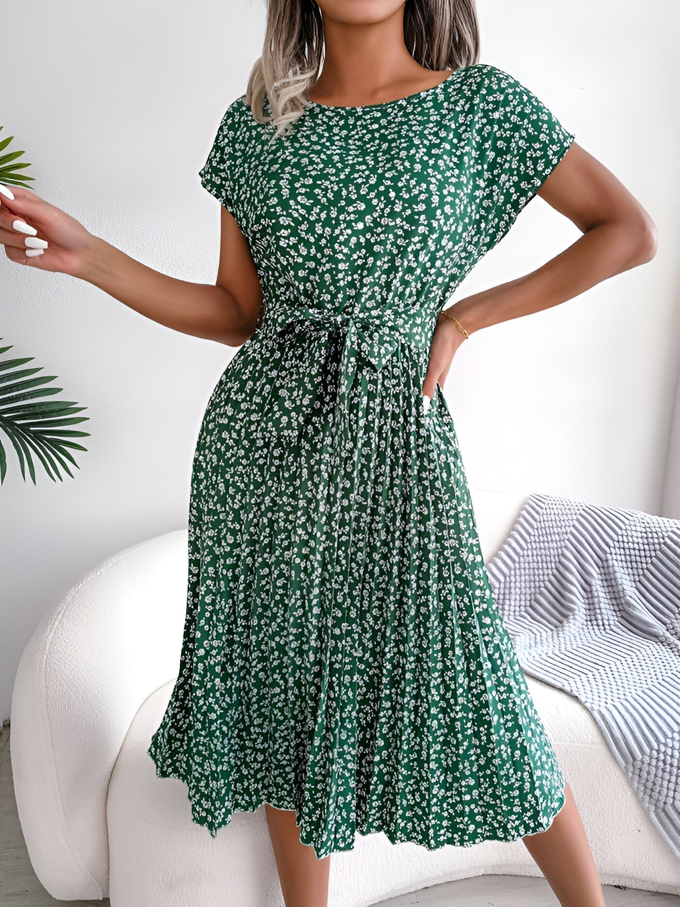 Women's Flower Pleated Elegance Dress