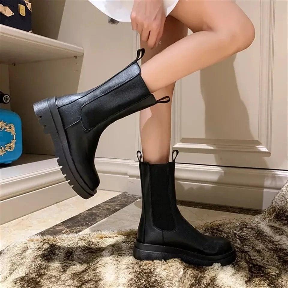 Women's Classic Boots
